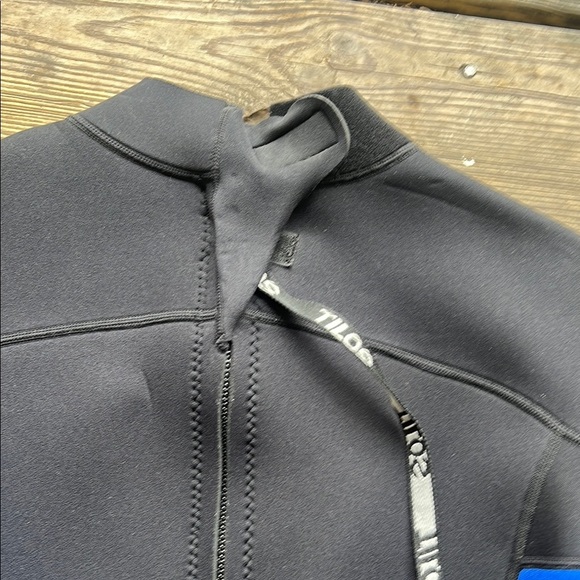 Tilos Titanium Women's Wetsuit for Cold Water Scuba Diving Surfing XL - Picture 4 of 5